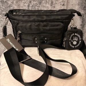BEARPAW multi-pocket nylon crossbody bag